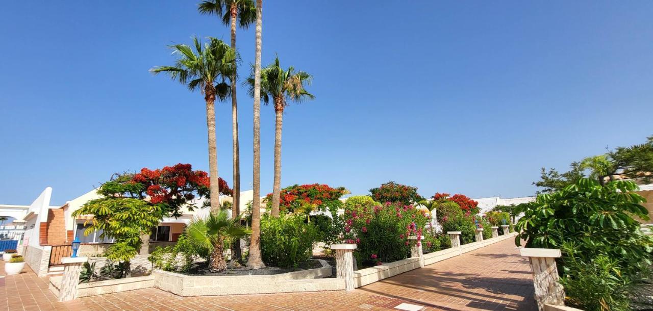 Palm Resort Duplex Apartment サンミゲル・デ・アボナ エクステリア 写真