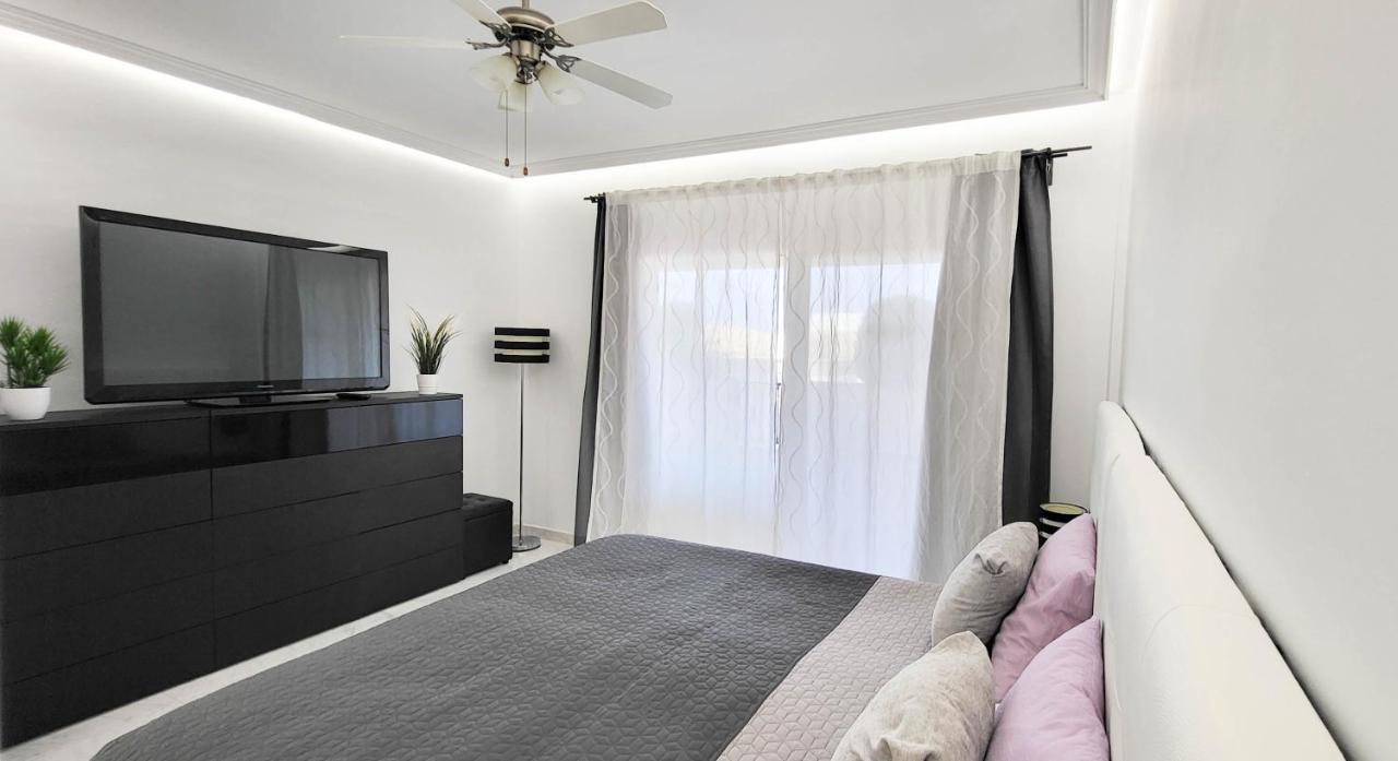 Palm Resort Duplex Apartment サンミゲル・デ・アボナ エクステリア 写真