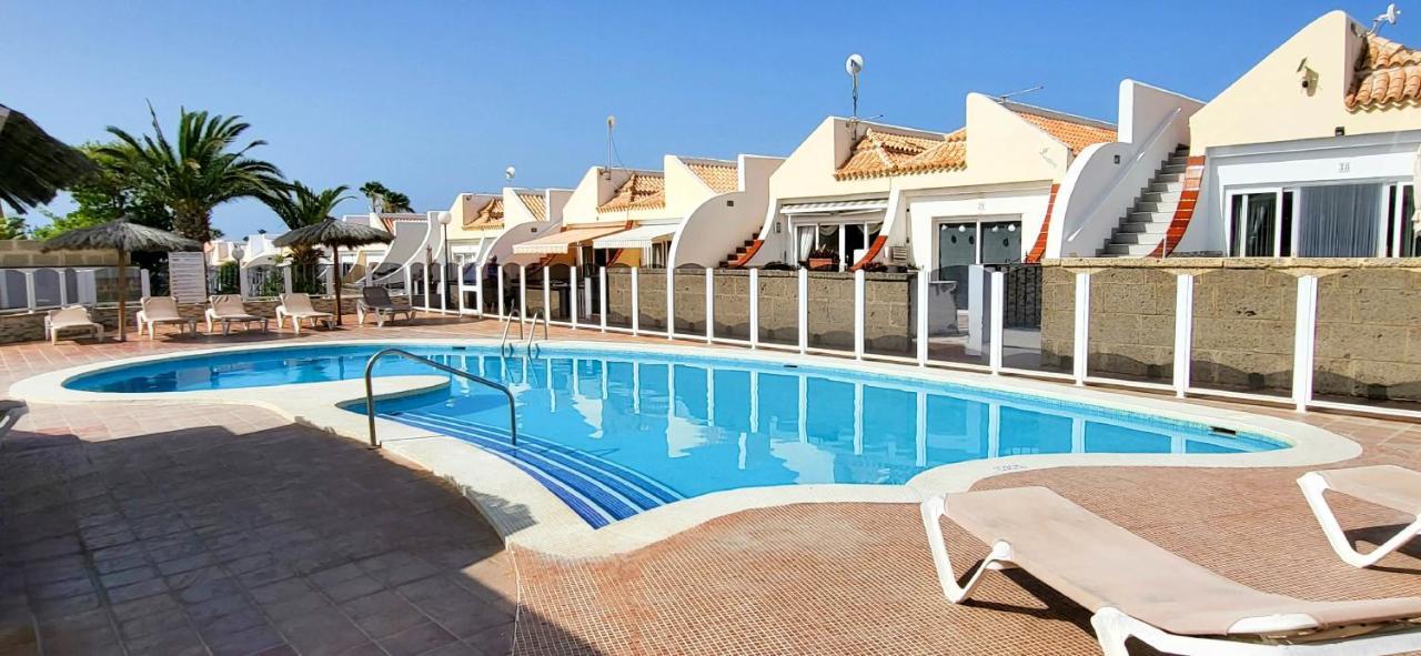 Palm Resort Duplex Apartment サンミゲル・デ・アボナ エクステリア 写真